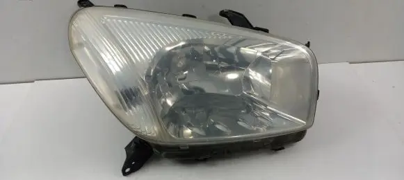 Toyota Avensis T250 Headlight/headlamp
