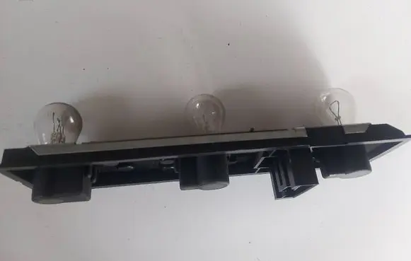 Mini One - Cooper R50 - 53 Tail light bulb cover holder 89023373 632169163959