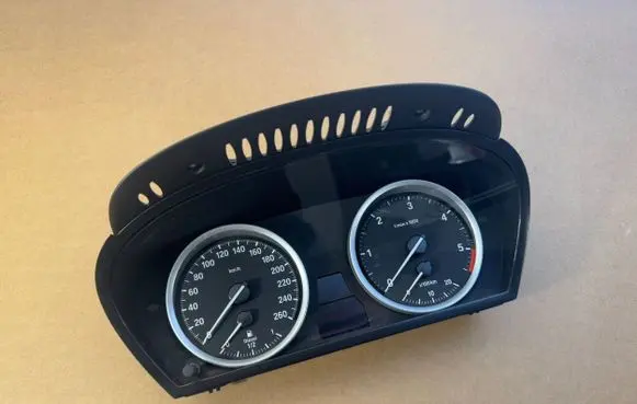 BMW X5 E70 Speedometer (instrument cluster) 62109189886