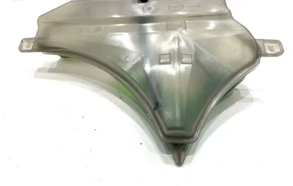 Mazda 6 Coolant expansion tank/reservoir PE0115350