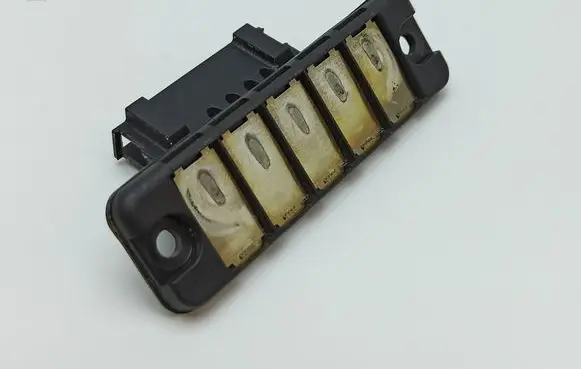 Mercedes-Benz Vito Viano W447 Sliding door contact joint 6398200011