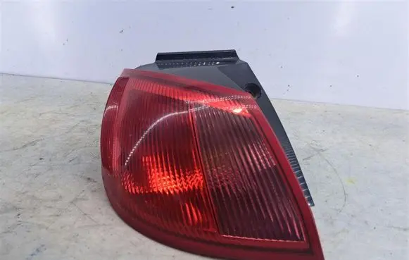 Mitsubishi Colt Rear/tail lights MR957365