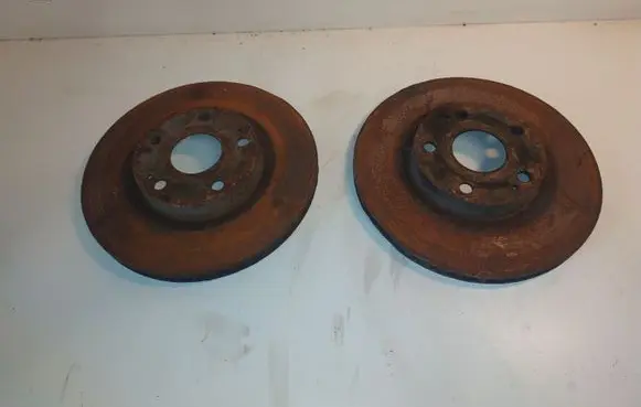 Toyota Corolla Verso E121 Front brake disc