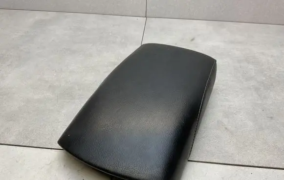 Nissan X-Trail T32 Armrest 