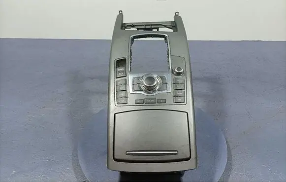 Audi A6 Allroad C6 Center console 4F1864261