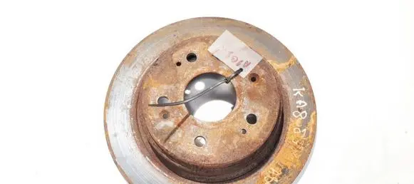Honda FR-V Rear brake disc neventiliuojamas
