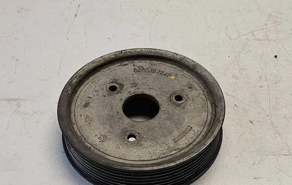 Opel Vivaro Power steering pump pulley 8200357347
