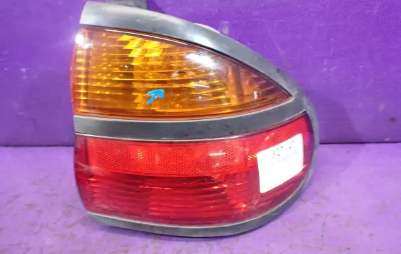 Renault Laguna I Rear/tail lights 7700420123