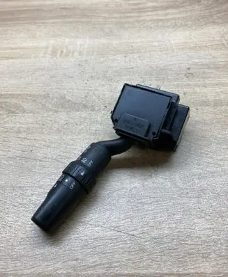 Mazda 3 I Indicator stalk 17D682