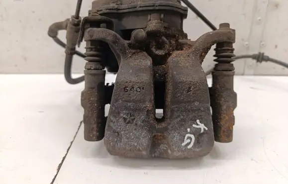 Jeep Cherokee Rear brake caliper