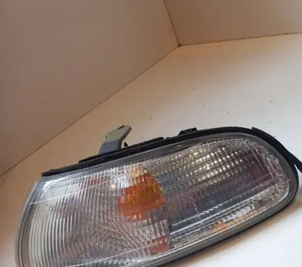 Mazda 626 Front indicator light 082161528LF