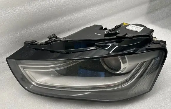 Audi A4 S4 B8 8K Headlight/headlamp 8K0941005C 0301275271 LE10B6235