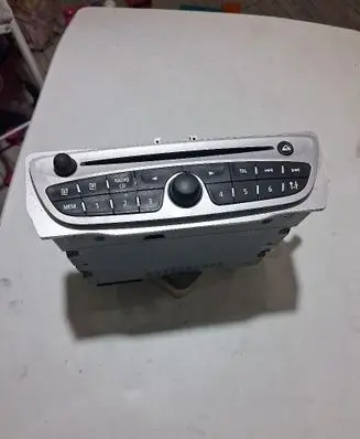Renault Megane III Radio/CD/DVD/GPS head unit 281159243R