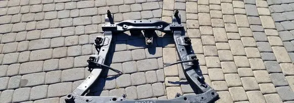 Dacia Duster Front suspension assembly kit set 
