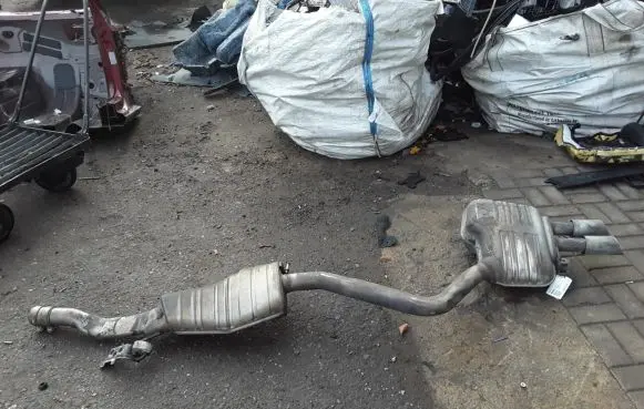 Audi A4 S4 B9 Muffler/silencer 8W9253609J