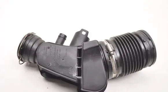 BMW 2 F22 F23 Intake resonator 8601681