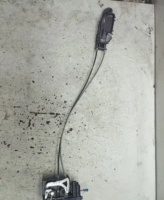 SsangYong Rodius Rear door lock