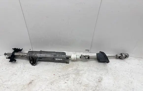 BMW 4 F36 Gran coupe Steering wheel axle 685855901