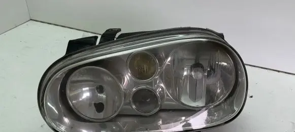 Volkswagen Golf IV Headlight/headlamp 1J1941016C 67736930 040399