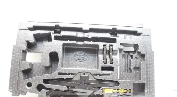 Land Rover Range Rover Sport L320 Tool set AH2219C004AA