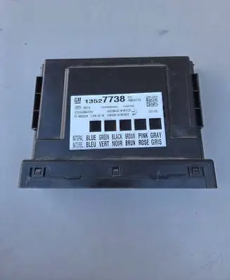 Chevrolet Camaro Central body control module 13527738 8360100000000X 4000A4TSD