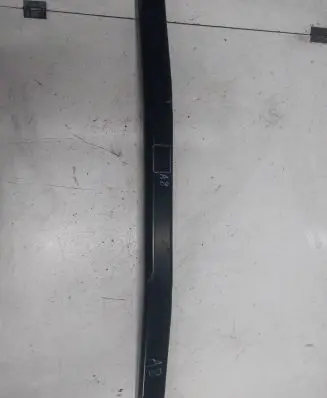 Audi A8 S8 D2 4D Fuel tank mounting bracket 4D0201259A