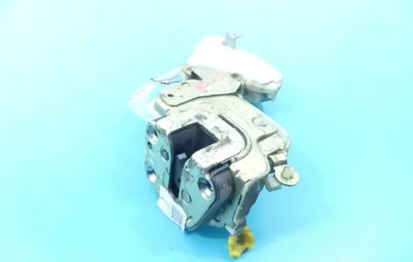 Nissan Terrano Front door lock 8055291L66 IMPRK1062258