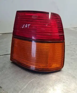 Seat Toledo I (1L) Rear/tail lights 96164800