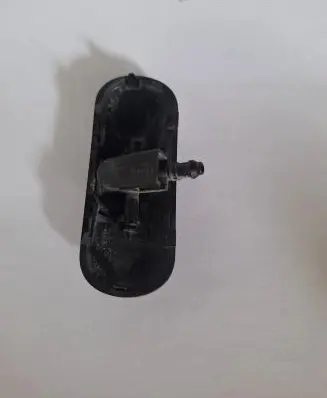 Volkswagen PASSAT B6 Windshield washer spray nozzle 5M0955985