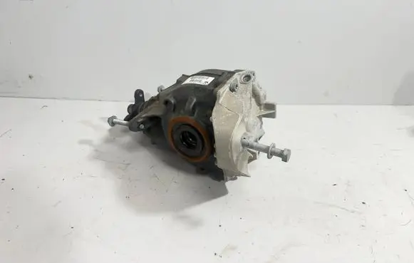 BMW 2 F22 F23 Rear differential 7599475 7599476