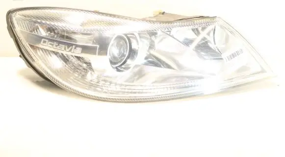 Skoda Octavia Mk2 (1Z) Headlight/headlamp 1EL247052-02