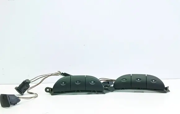 Opel Astra G Steering wheel buttons/switches 90561159