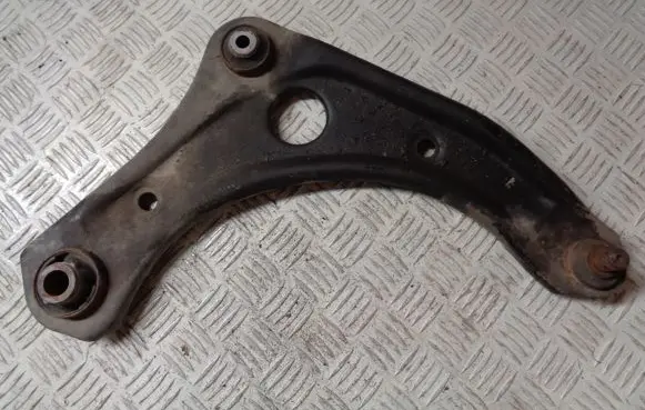 Front lower control arm/wishbone