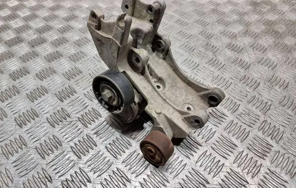 Peugeot Expert Generator/alternator bracket 9643834880 96048175