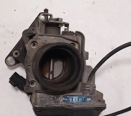 Mercedes-Benz CLK A208 C208 Throttle valve 0001419125 408227121001