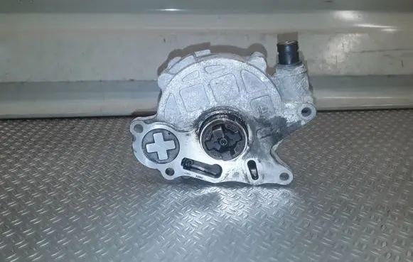 Skoda Superb B6 (3T) Vacuum pump 03L145100G