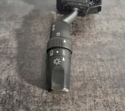 Mazda 3 I Wiper control stalk 17D682