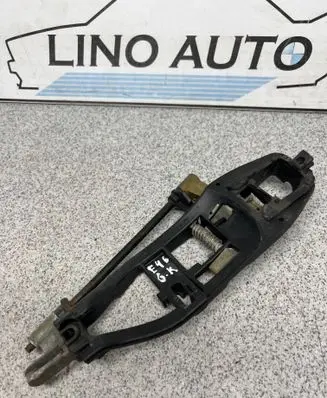 BMW 3 E46 Rear door exterior handle/bracket 51218253453