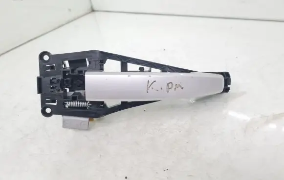 Opel Astra H Front door exterior handle 24463523