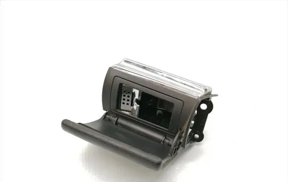 Mercedes-Benz S W221 Rear door ashtray P0109681