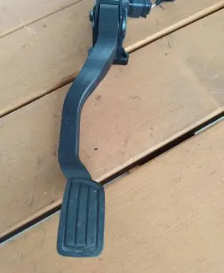 Citroen DS7 Crossback Accelerator throttle pedal 9674829580