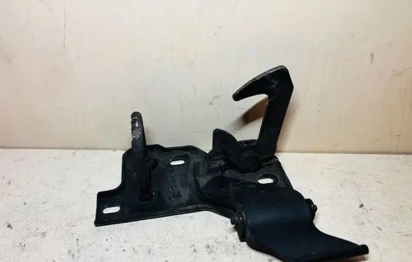 Skoda Yeti (5L) Engine bonnet/hood lock/latch loop/hook 5L0823480