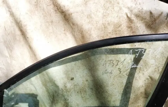 Mazda 3 I Front door window glass four-door