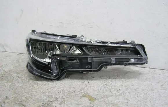 Toyota Corolla E210 E21 Headlight/headlamp 81110-02T00