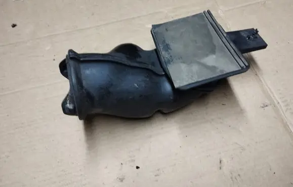 Chrysler Pacifica Air intake duct part 04719846AC