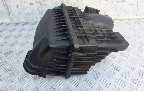 Peugeot 3008 I Air filter box 9653388980 9657982380