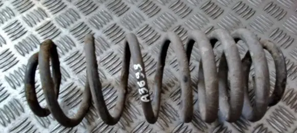 Toyota Auris 150 Rear coil spring