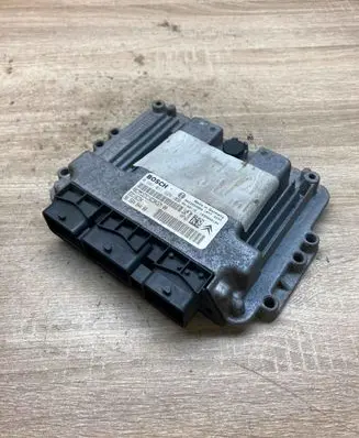 Citroen C4 I Engine control unit/module ECU 9656494480 0281011629