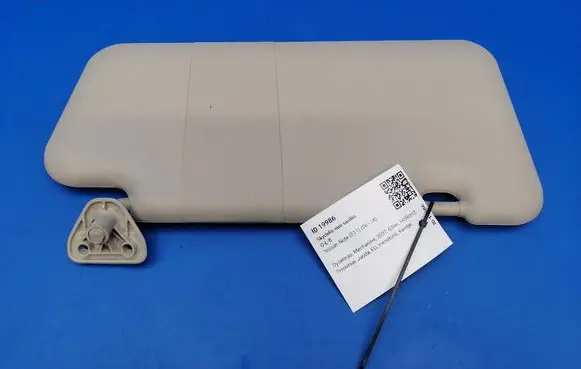 Nissan Note (E11) Sun visor