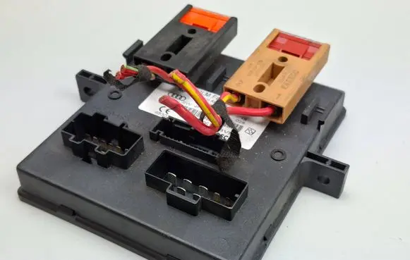 Audi A6 S6 C6 4F Comfort/convenience module 4F0907279 4F0910279K F005V00619